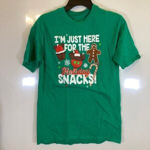 Disney Parks Youth Unisex Sz XL Green Holiday Christmas Snack Short Sleeve Shirt